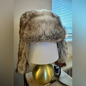 Eddie Bauer hat